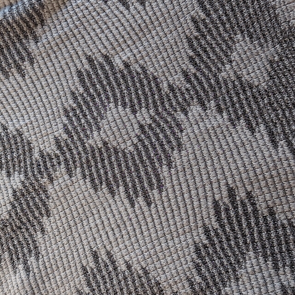 Grey and silver sweater pullover - Picture 9 of 10